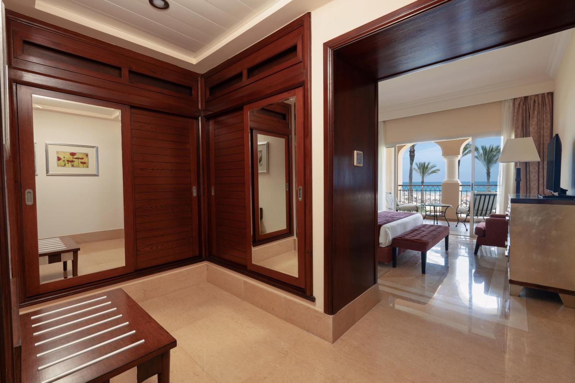 Jaz Almaza Beach Resort, Almaza Bay Марса Матрух Екстериор снимка